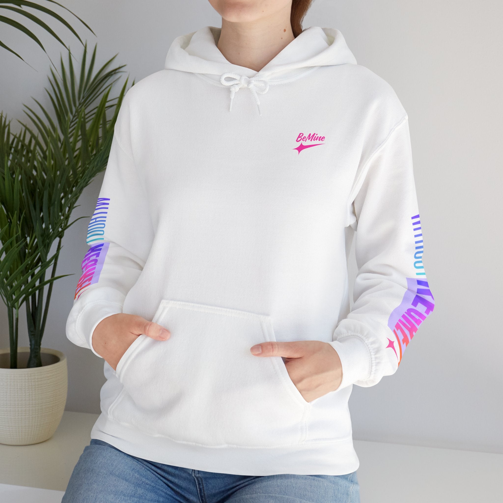 Sweat à capuche pour Femme '' Without Regret ''
